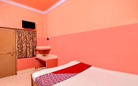 Oyo Flagship Sri Durga Lodge